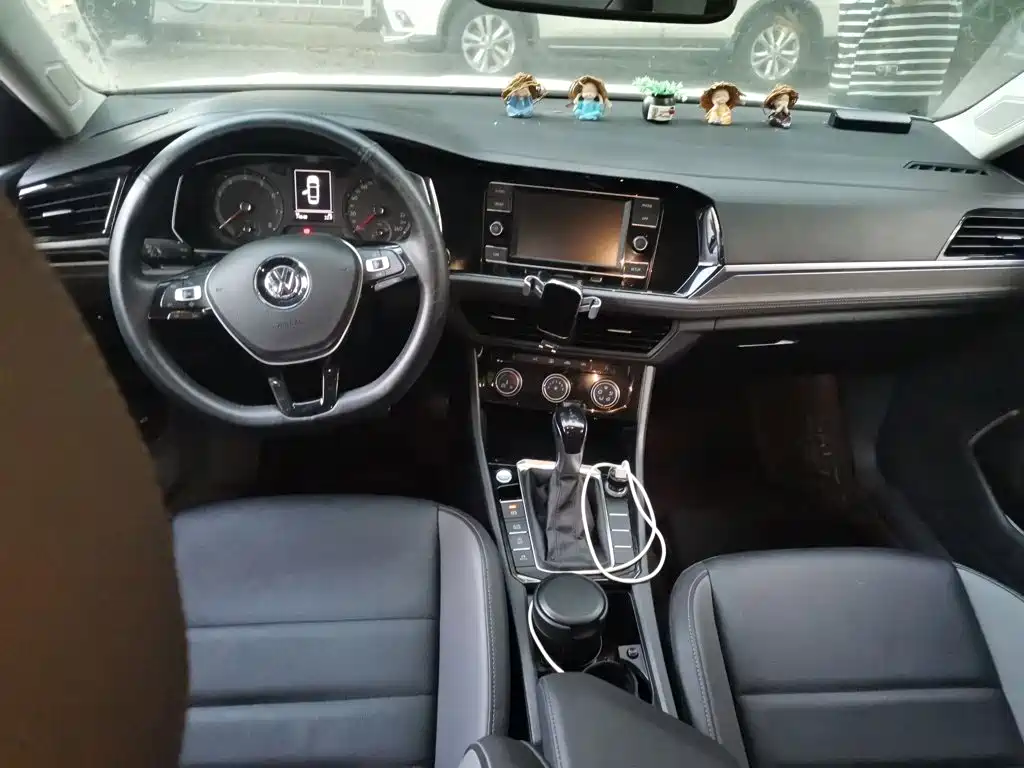 Volkswagen Sagitar — миниатюра 10