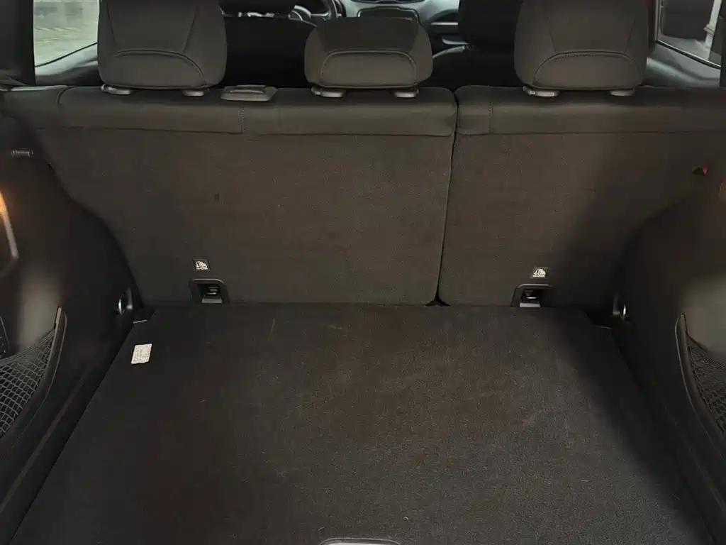 Jeep Renegade Connected Large Screen Edition 180TS Auto High Energy Edition, фото 16