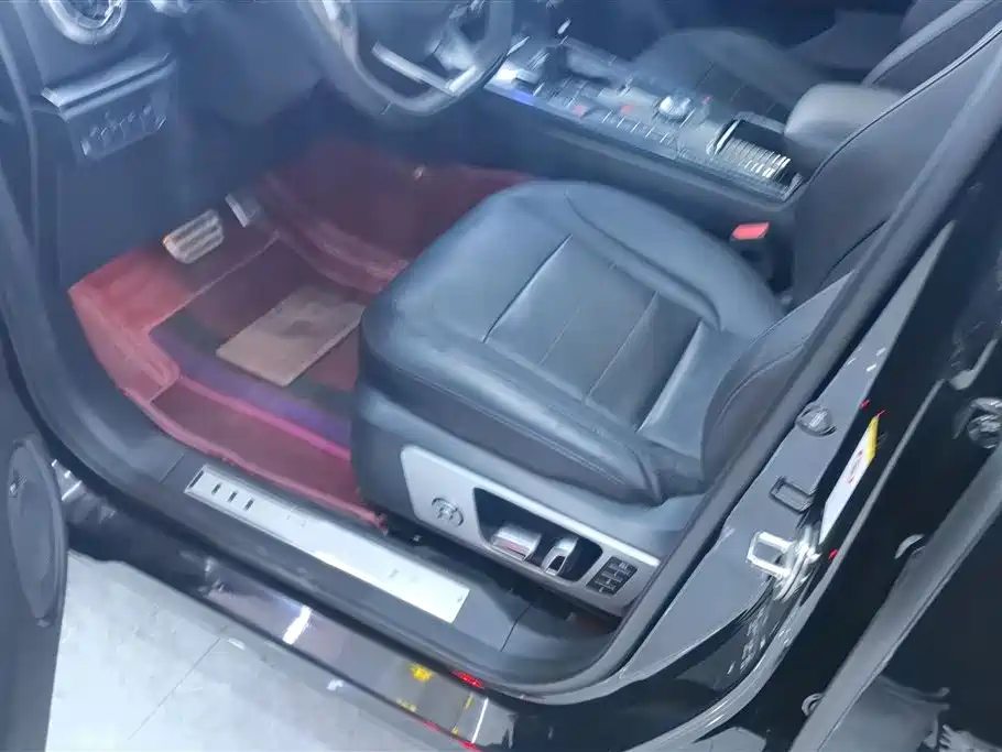 WEI PAI WEI BRAND VV5