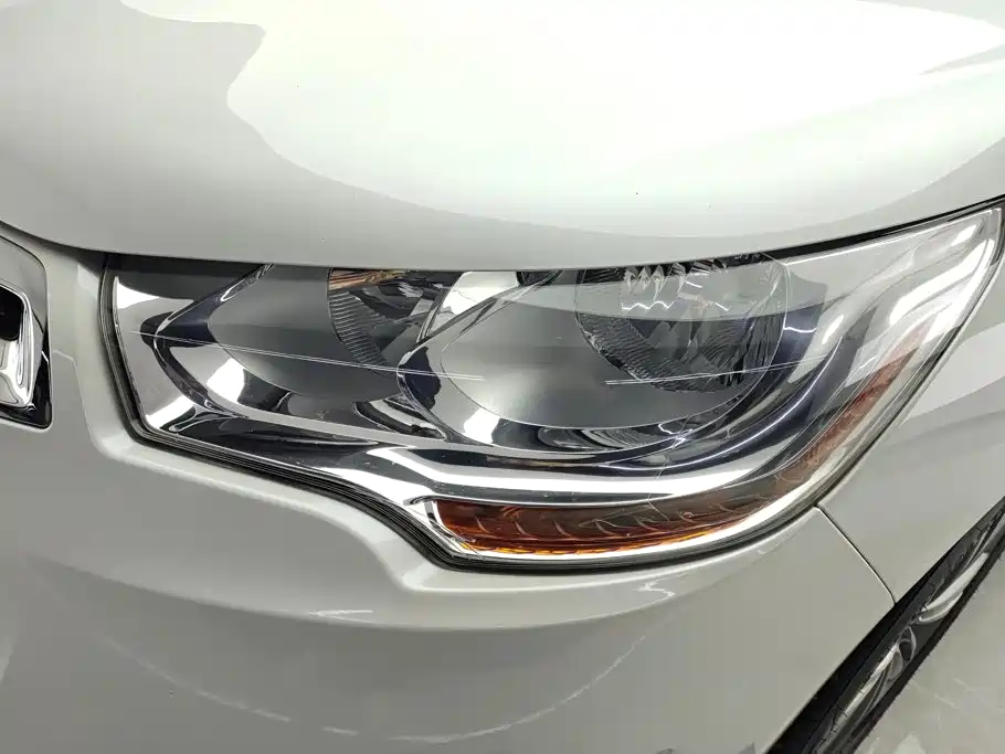Citroen C4L — миниатюра 5