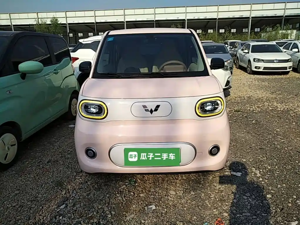 Wuling MINIEV — миниатюра 3