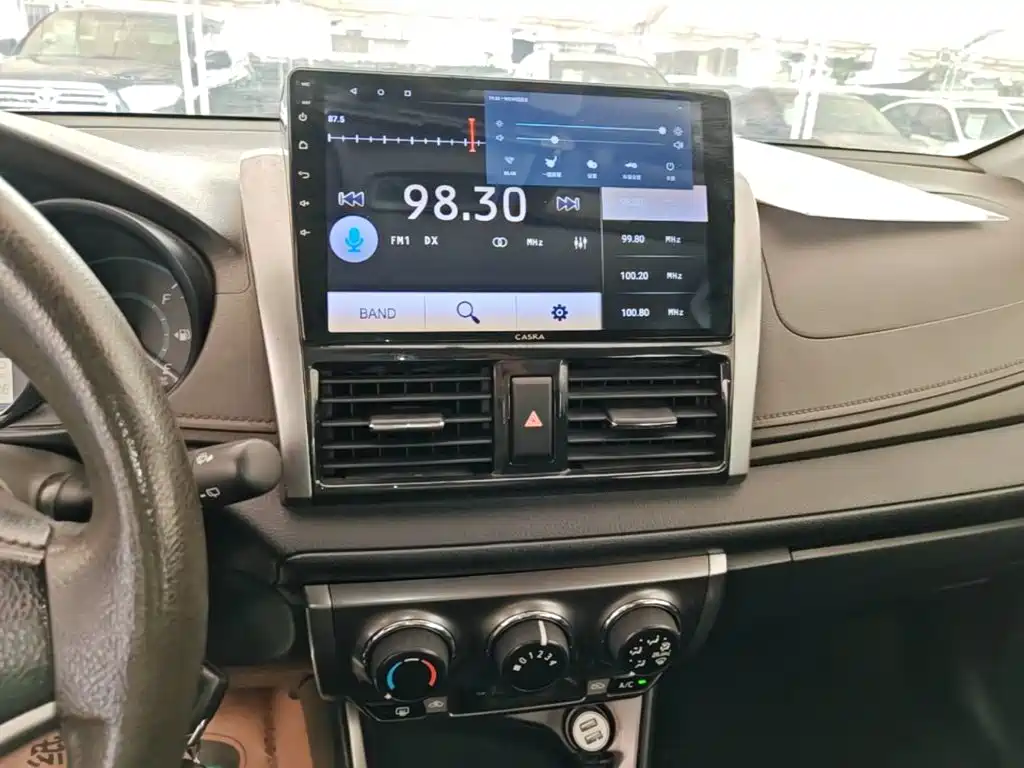 Toyota Yaris L — миниатюра 13