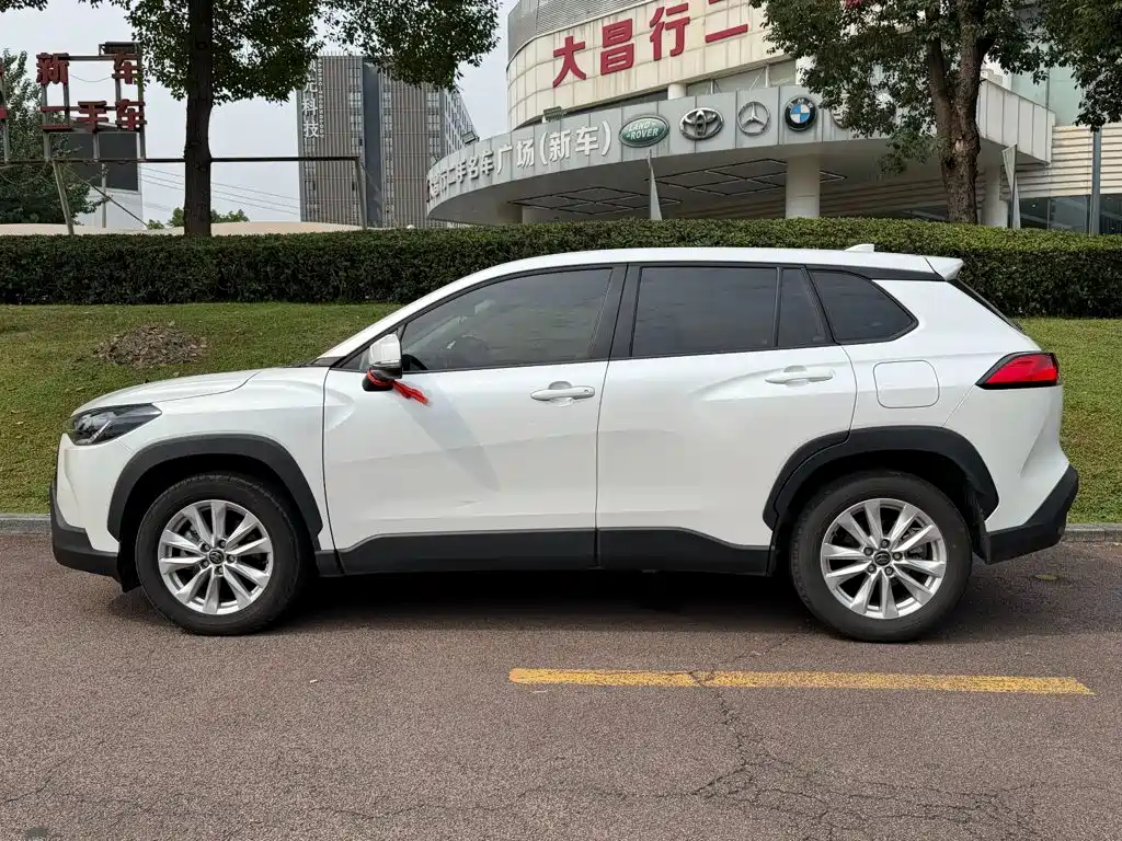 Toyota Corolla Cross — миниатюра 3