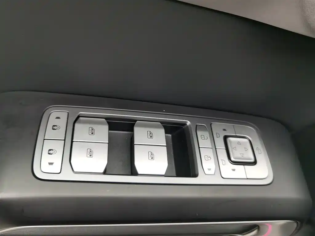 FANG CHENG BAO TITANIUM 3