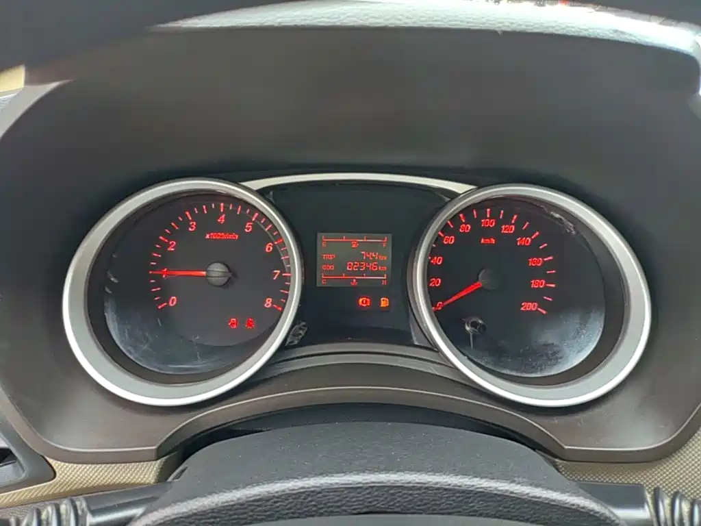 Wuling Hongguang — миниатюра 12