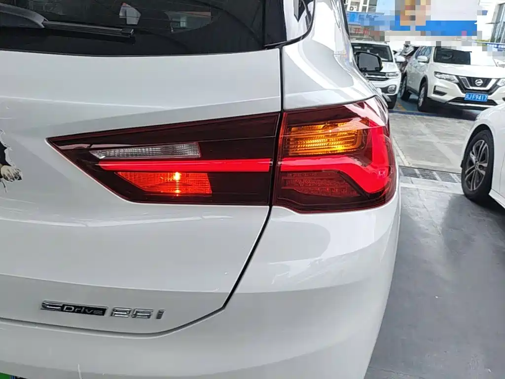 BMW X2 — миниатюра 8