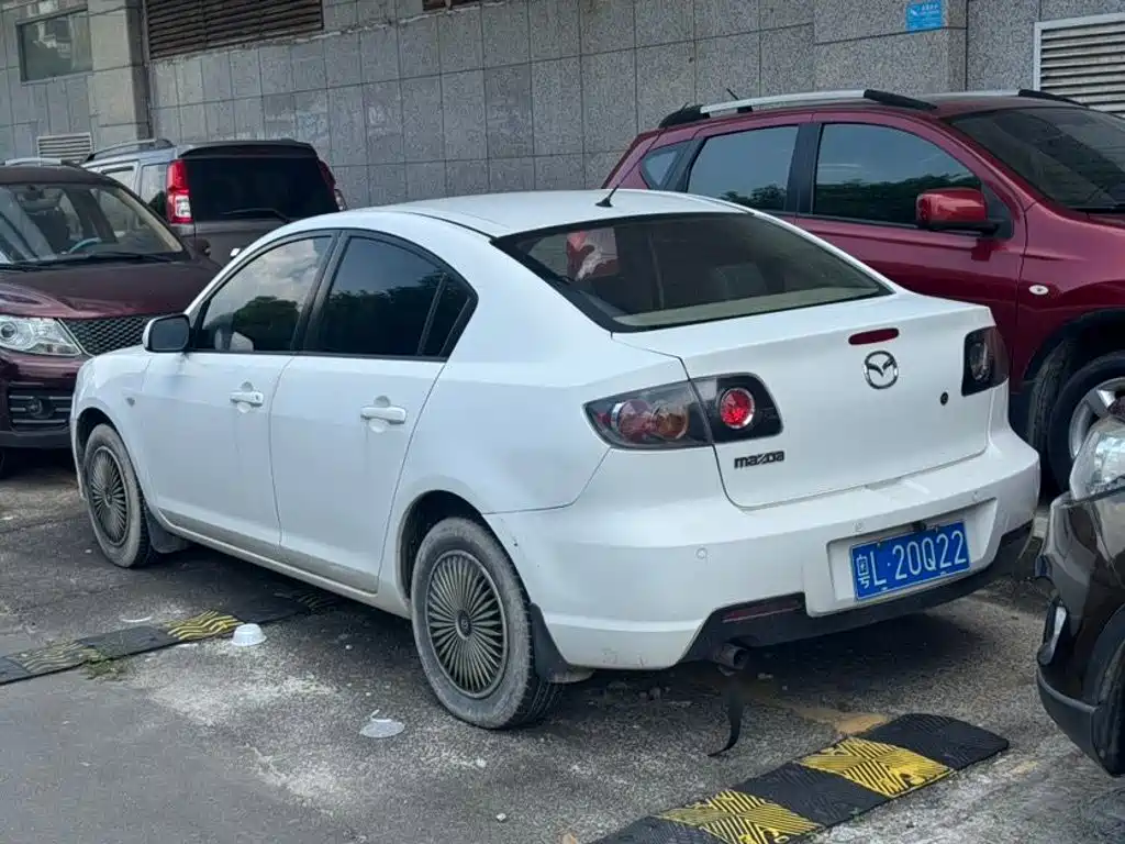 Mazda 3 — миниатюра 3