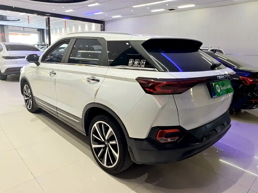 Bestune T77 — миниатюра 5