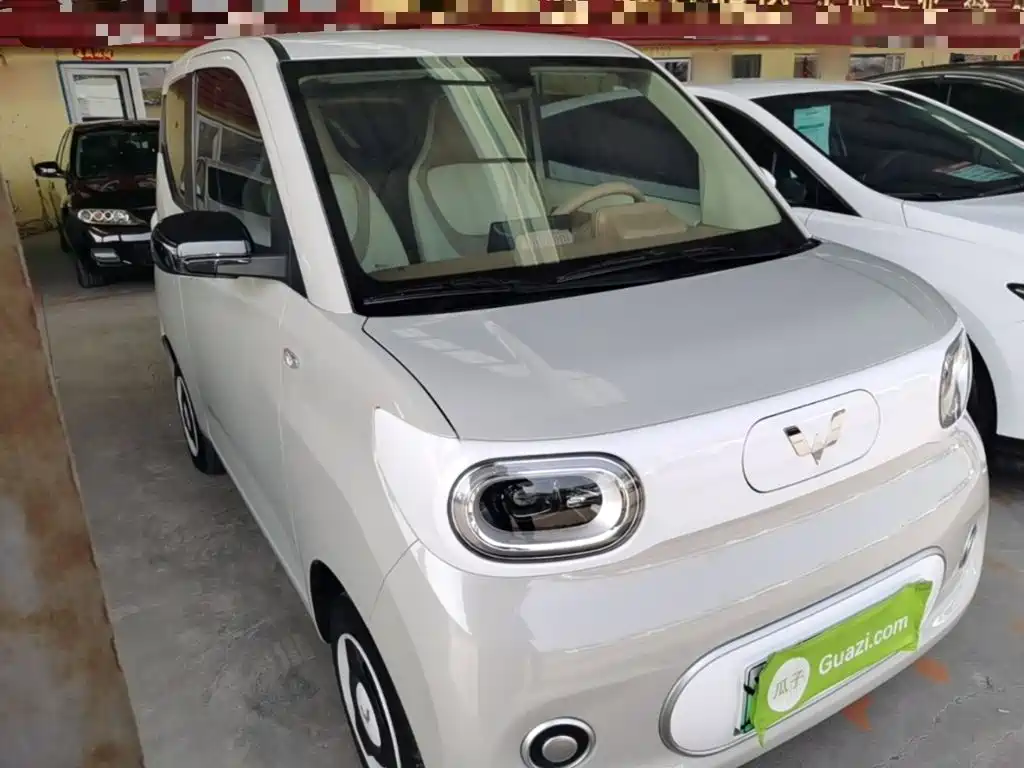 Wuling MINIEV — миниатюра 4