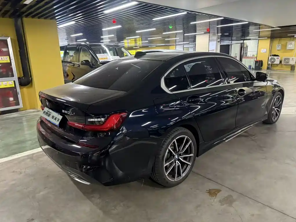 BMW 3 Series — миниатюра 4