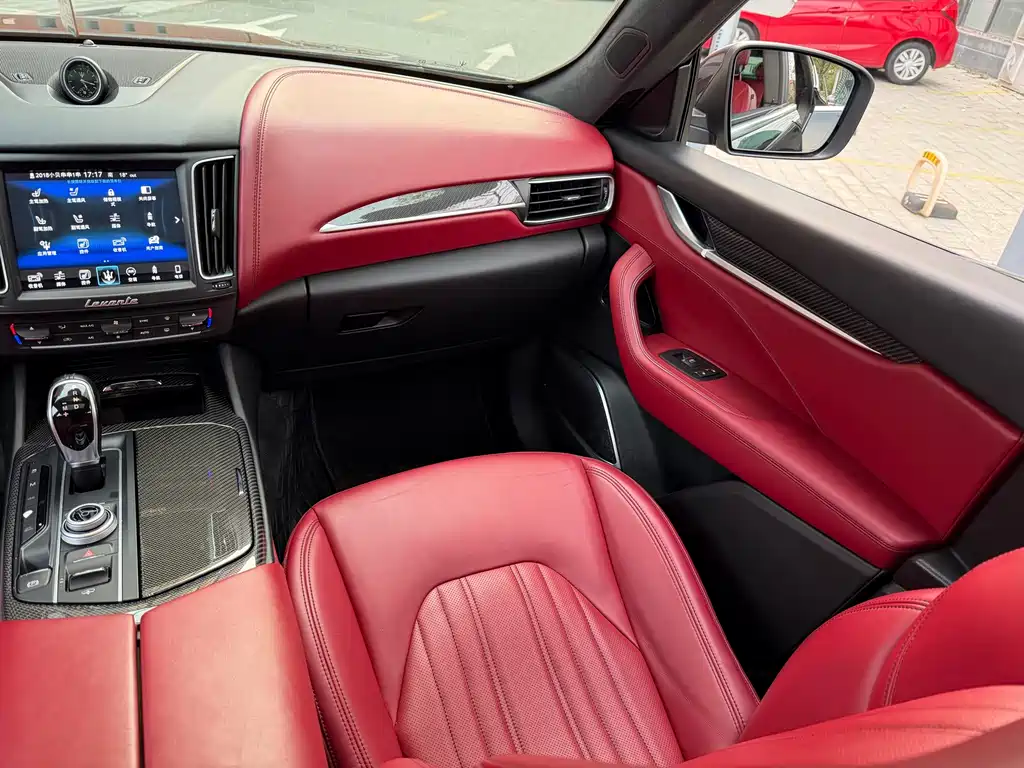 Maserati Levante — миниатюра 11