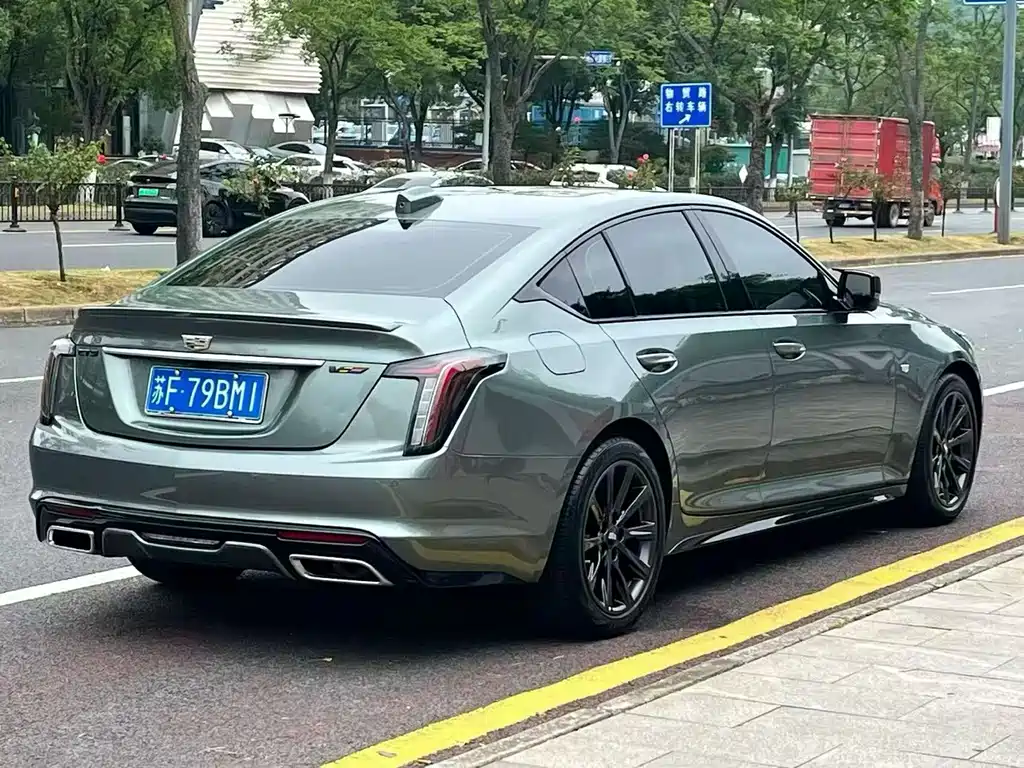 Cadillac CT5 — миниатюра 9