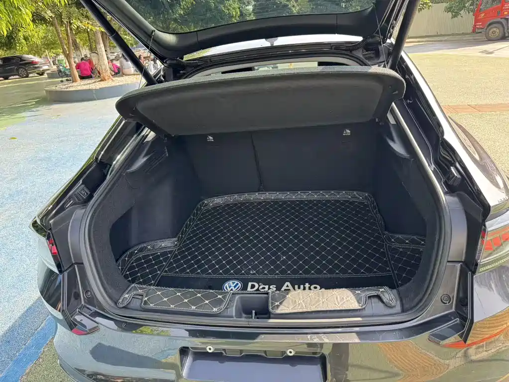 Volkswagen Lamando — миниатюра 17