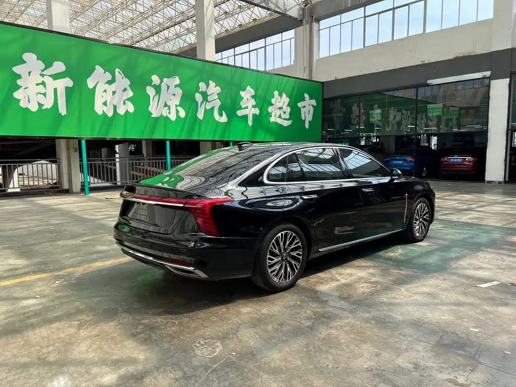 Hongqi Hongqi H5 — миниатюра 8