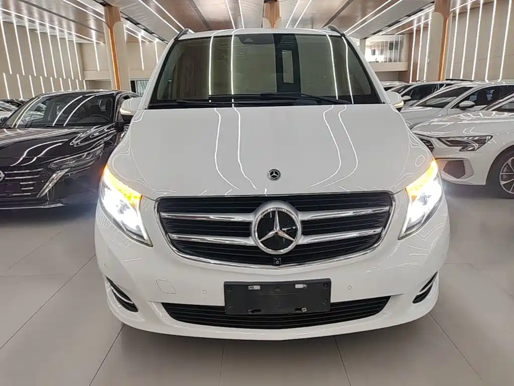 Mercedes-Benz V-Class — миниатюра 3