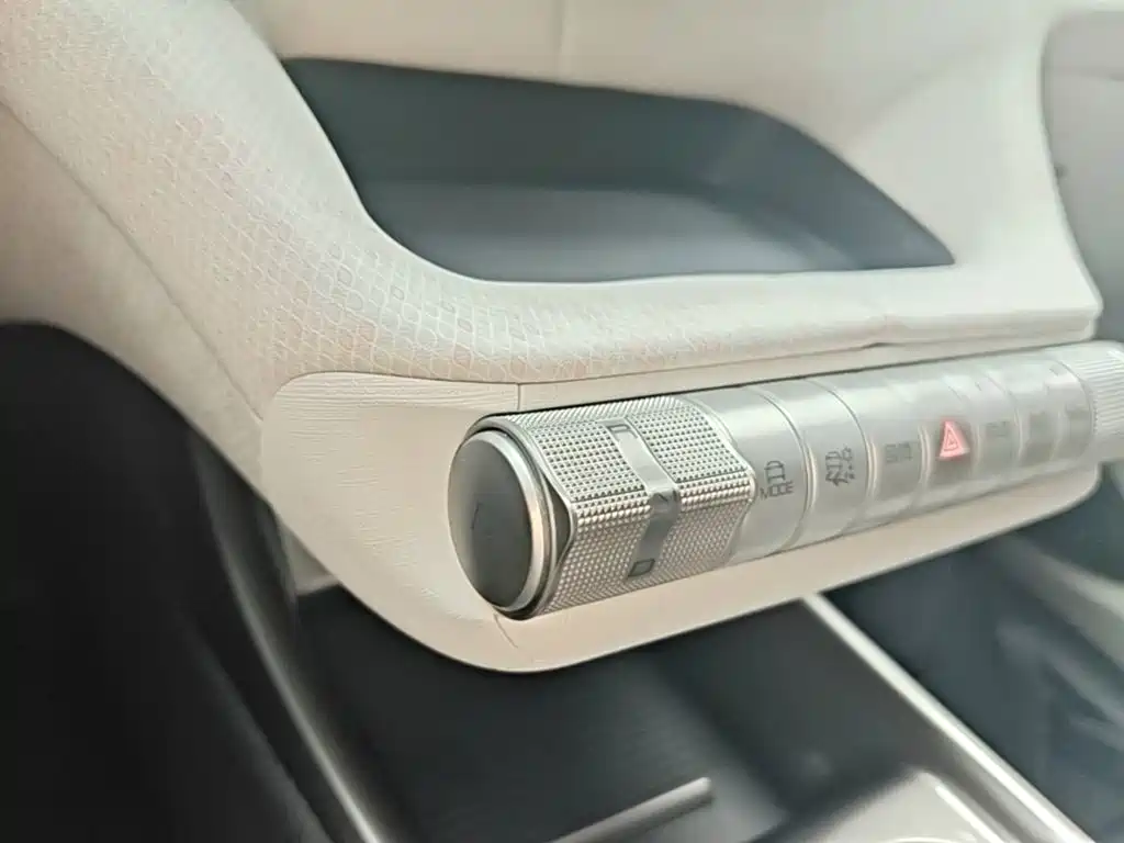 BYD Dolphin — миниатюра 14