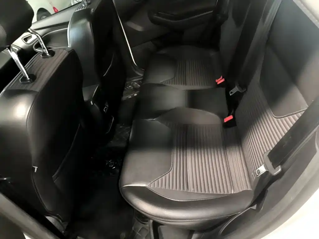 Ford Focus — миниатюра 17