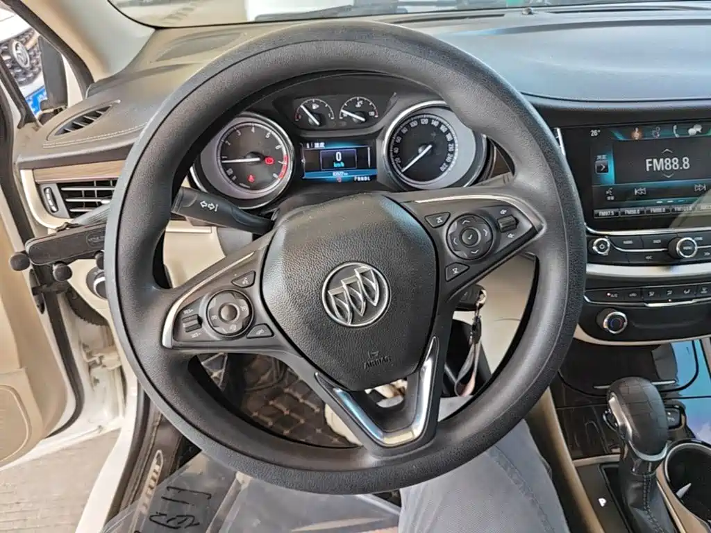 Buick Verano — миниатюра 11