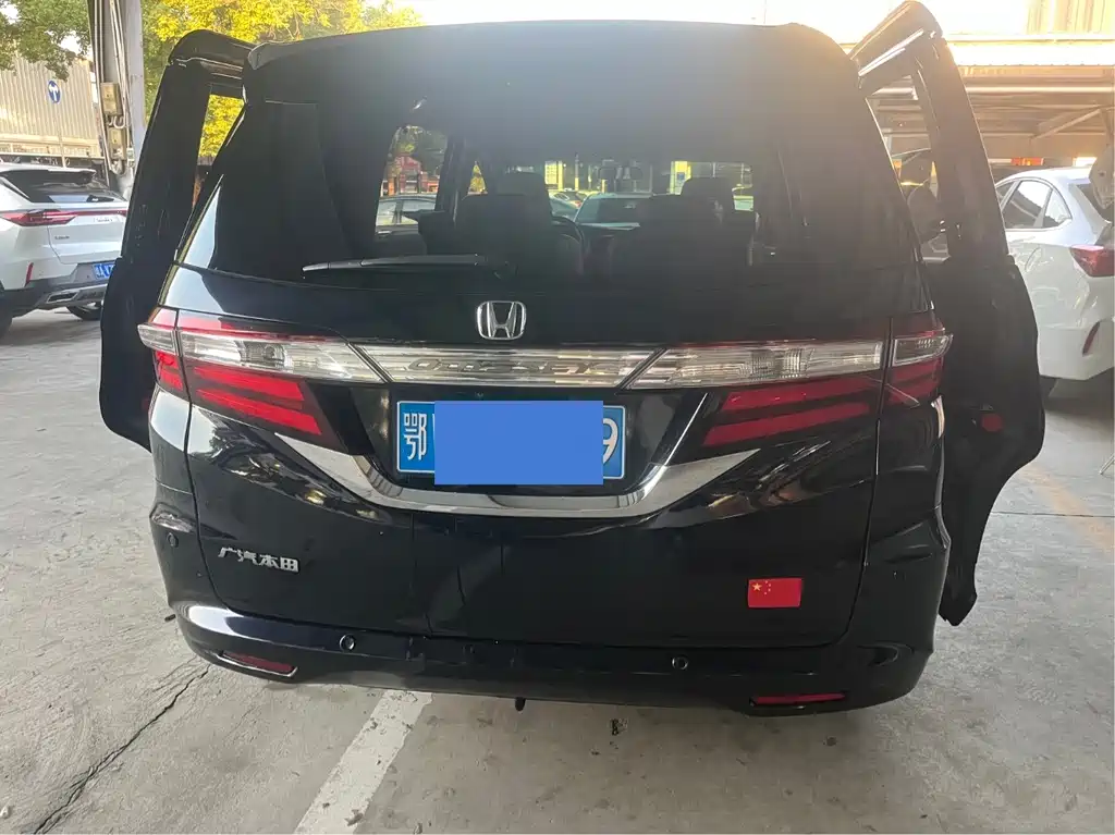 Honda Odyssey — миниатюра 7