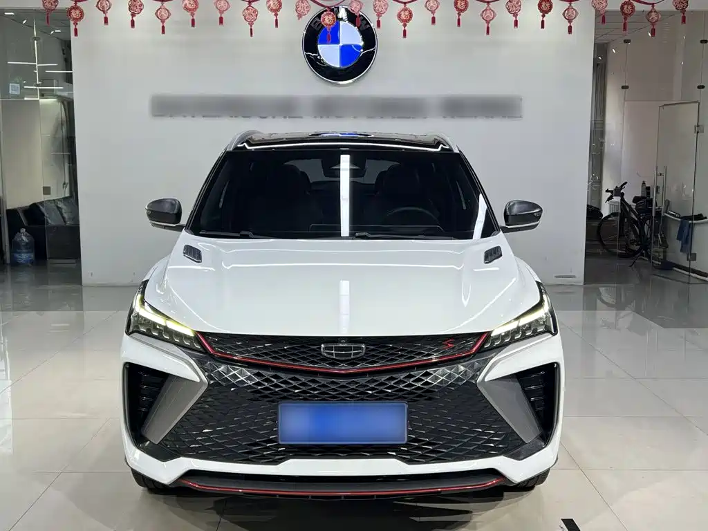 Geely Binyue — миниатюра 7