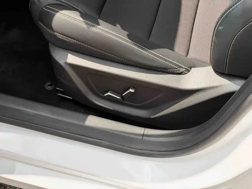 Geely Binrui — миниатюра 22