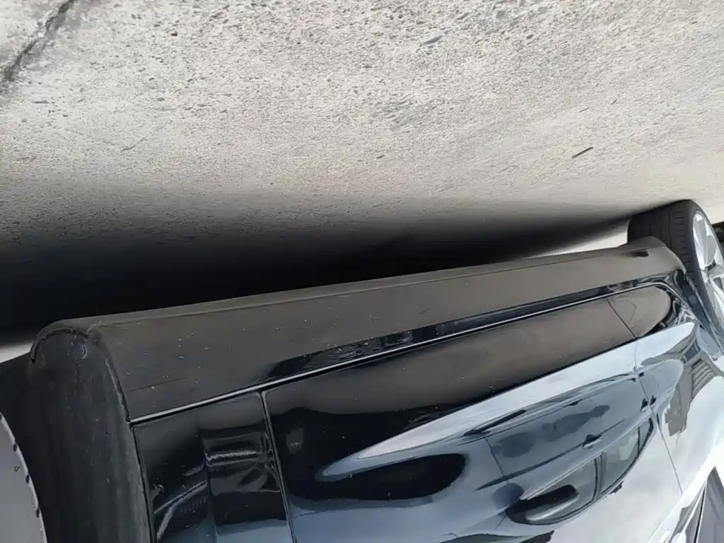 Tesla Model 3 — миниатюра 21