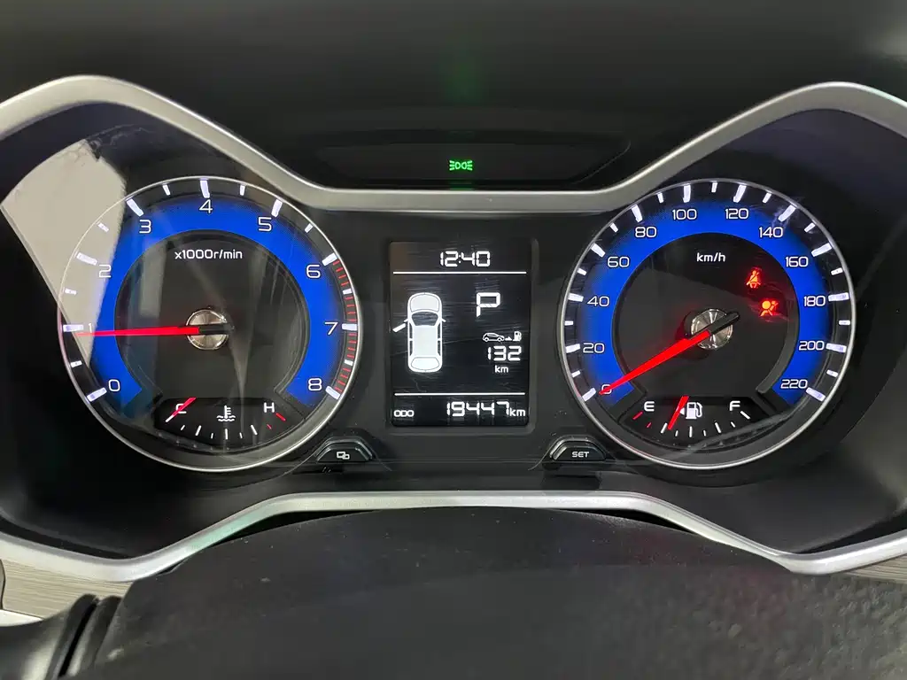 Geely Vision X3 — миниатюра 9