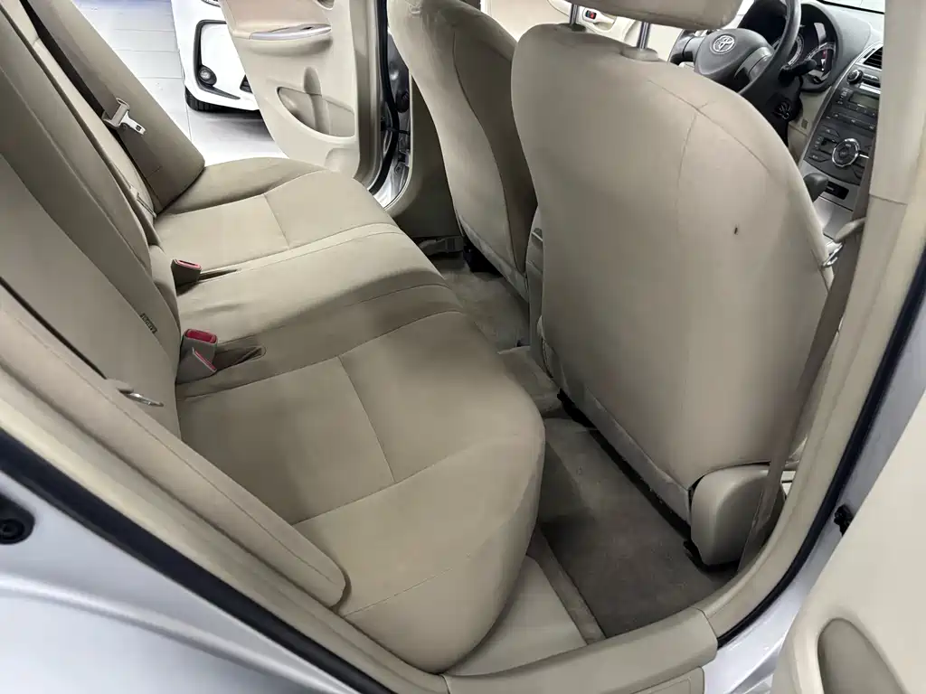 Toyota Corolla — миниатюра 11