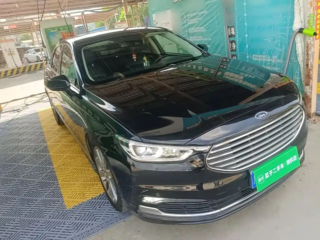 Ford Taurus — миниатюра 4
