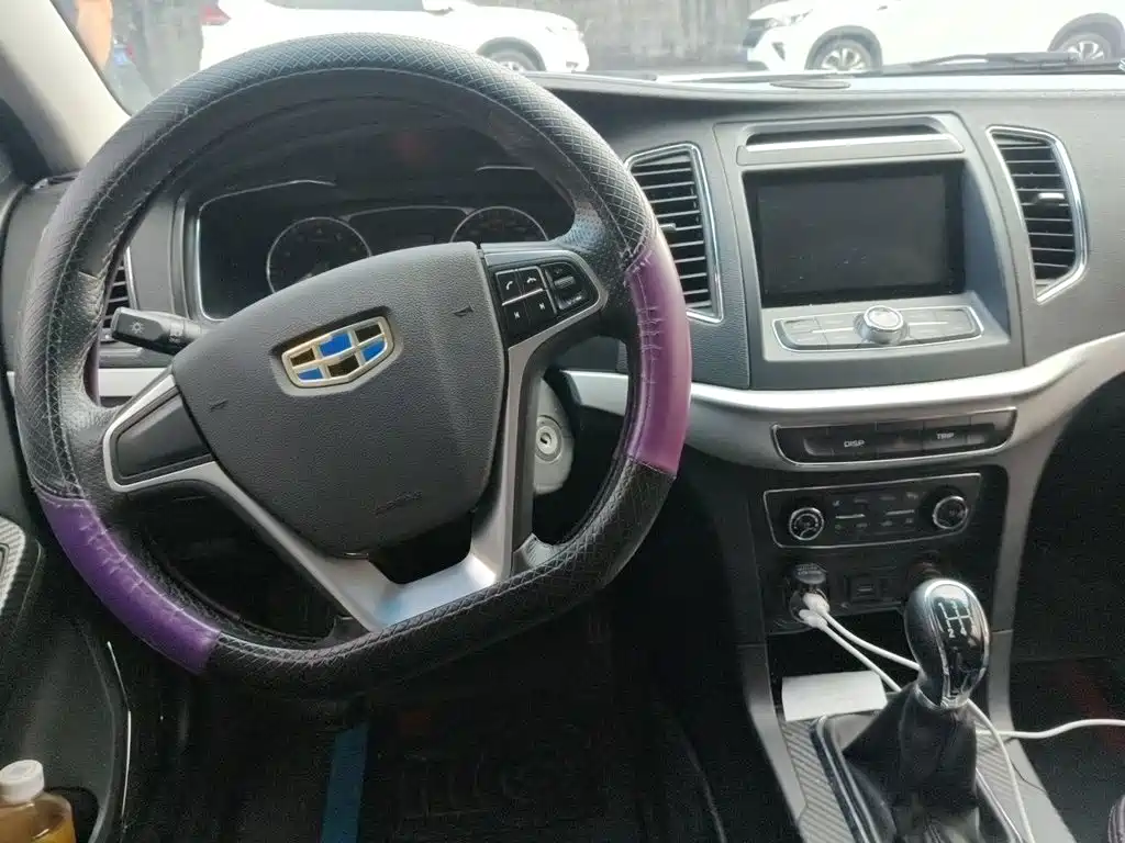 Geely Vision — миниатюра 10