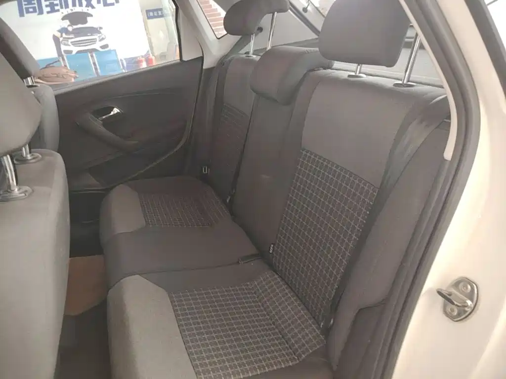 Volkswagen Polo — миниатюра 17