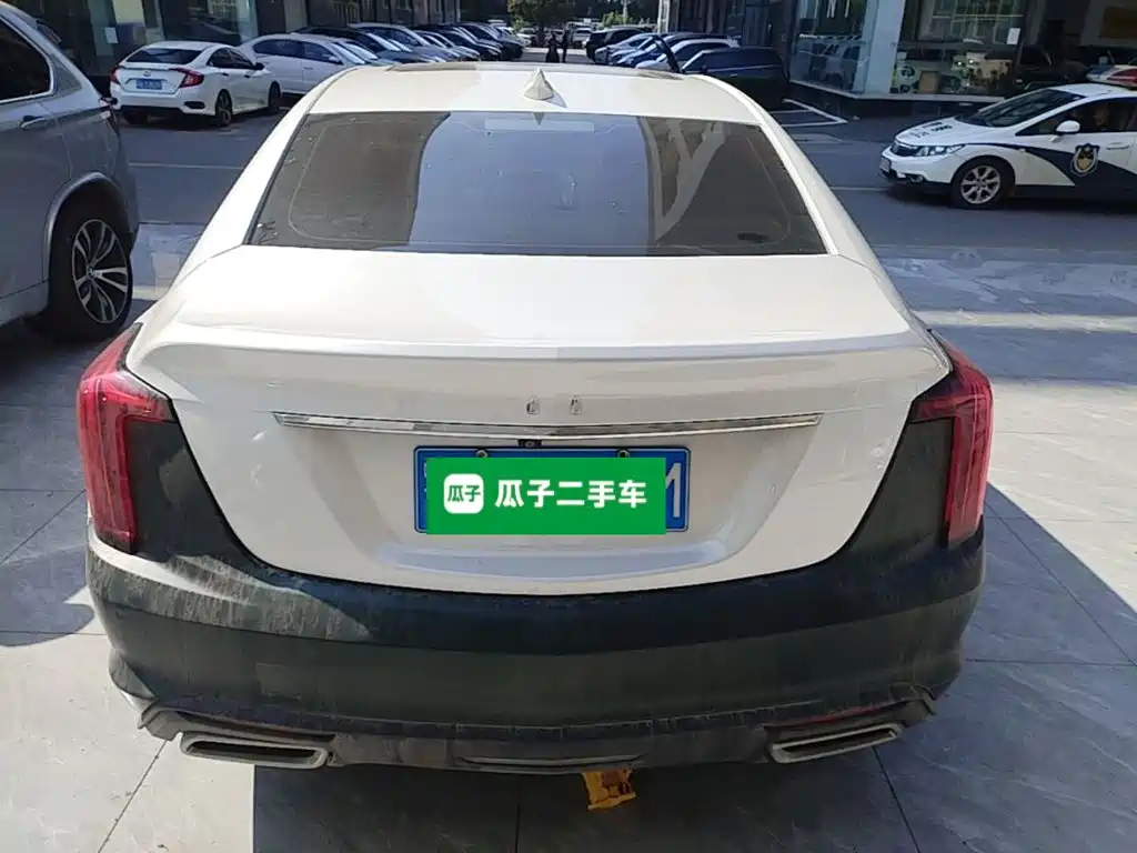 Cadillac CT5 — миниатюра 6