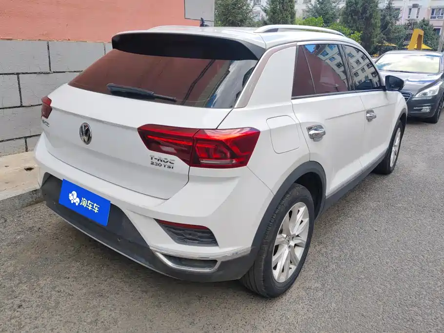 Volkswagen T-Roc — миниатюра 3
