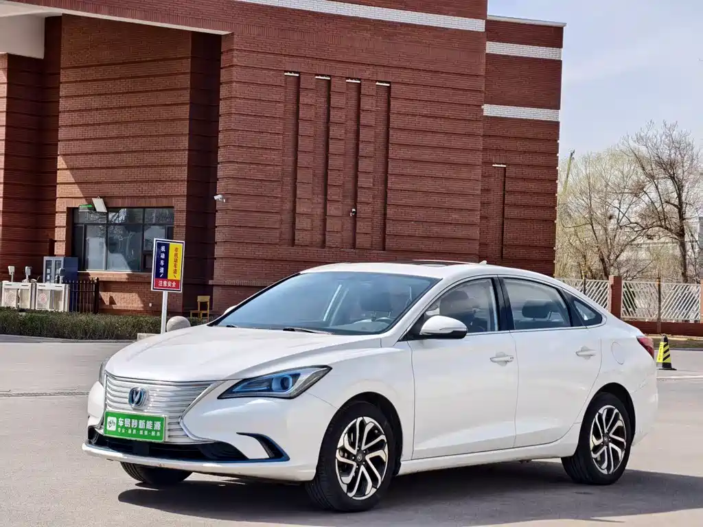 Changan Eado New Energy 2019