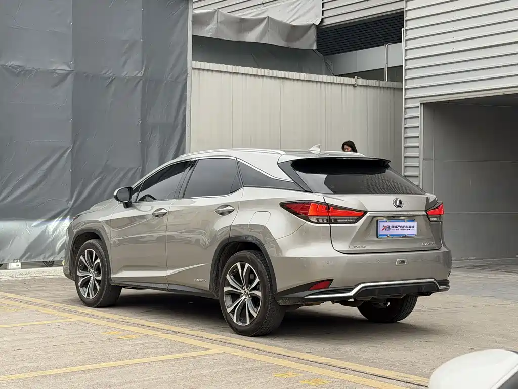 LEXUS RX