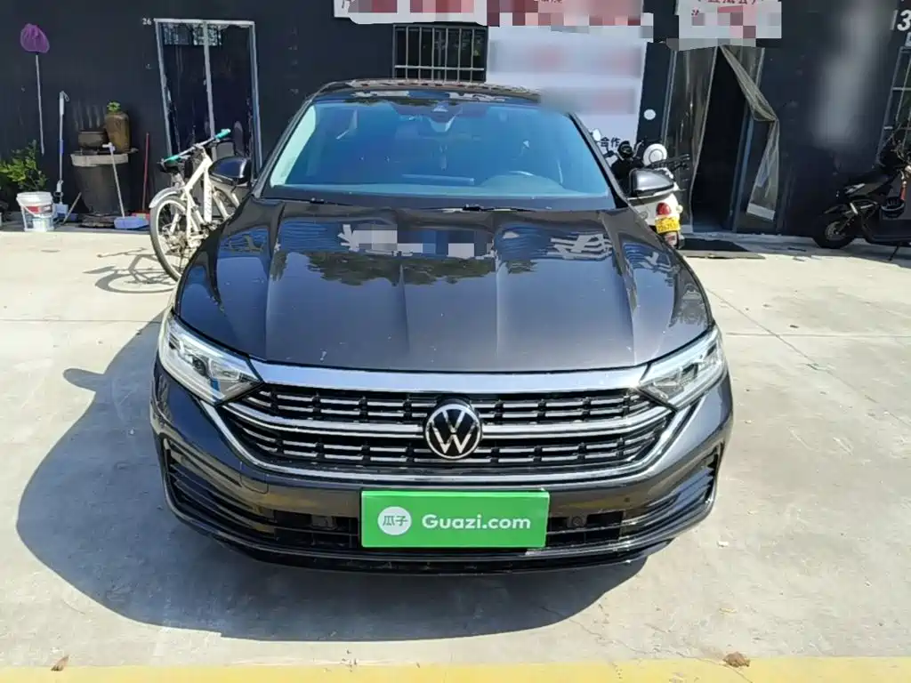 Volkswagen Sagitar — миниатюра 3