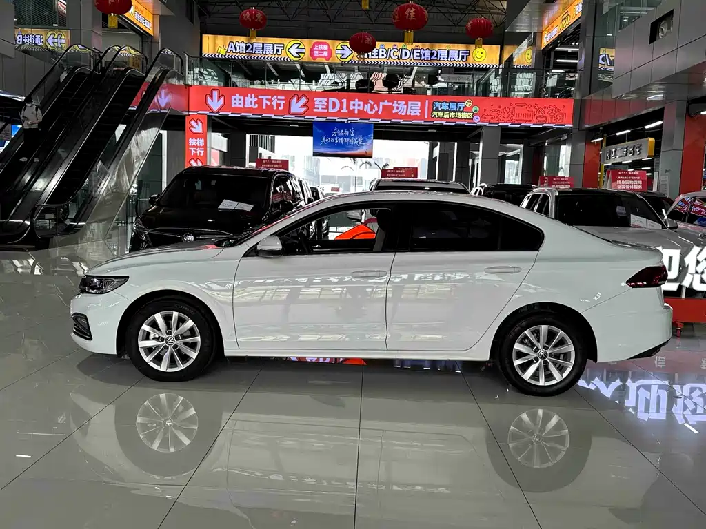 Volkswagen Bora 2021 1.5L AT Elite Smart Connect