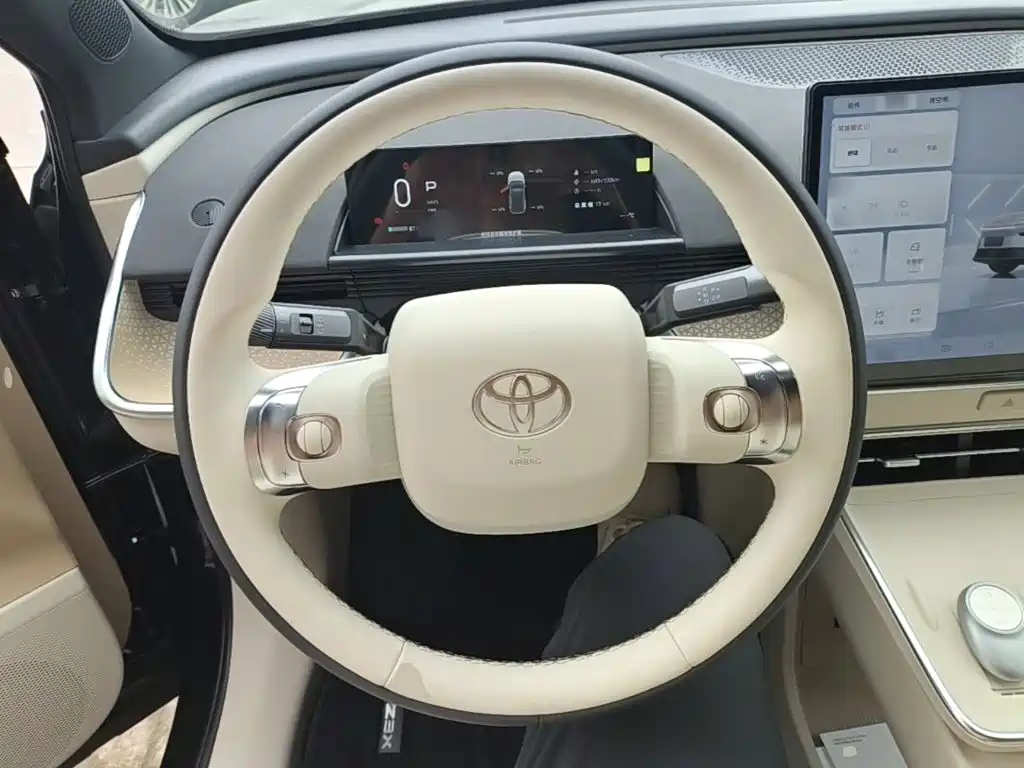Toyota bZ3X — миниатюра 11