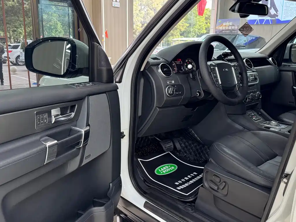 Land Rover Discovery — миниатюра 5