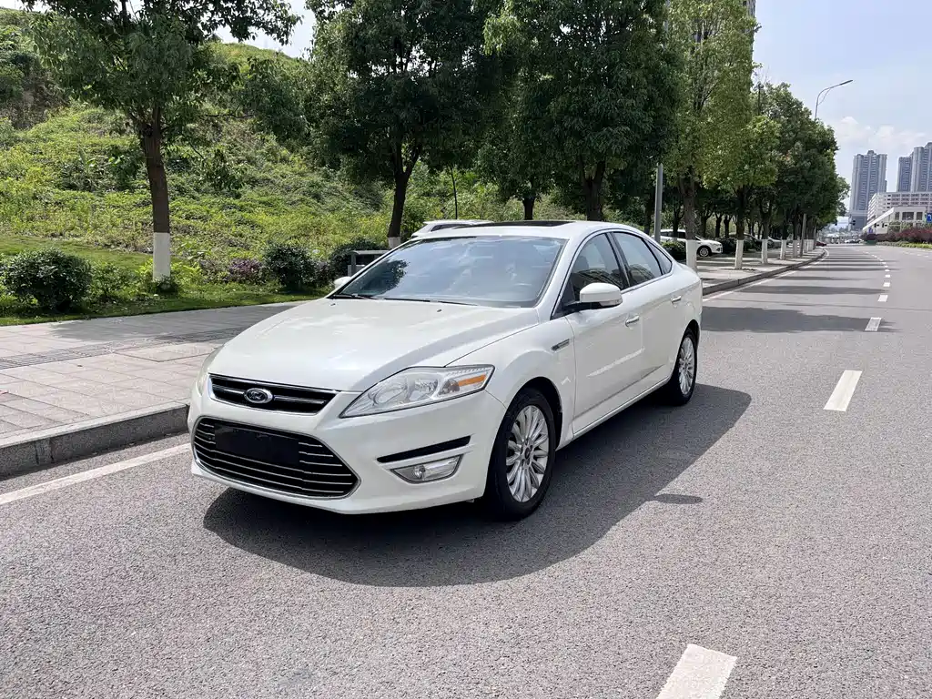Ford Mondeo 2013