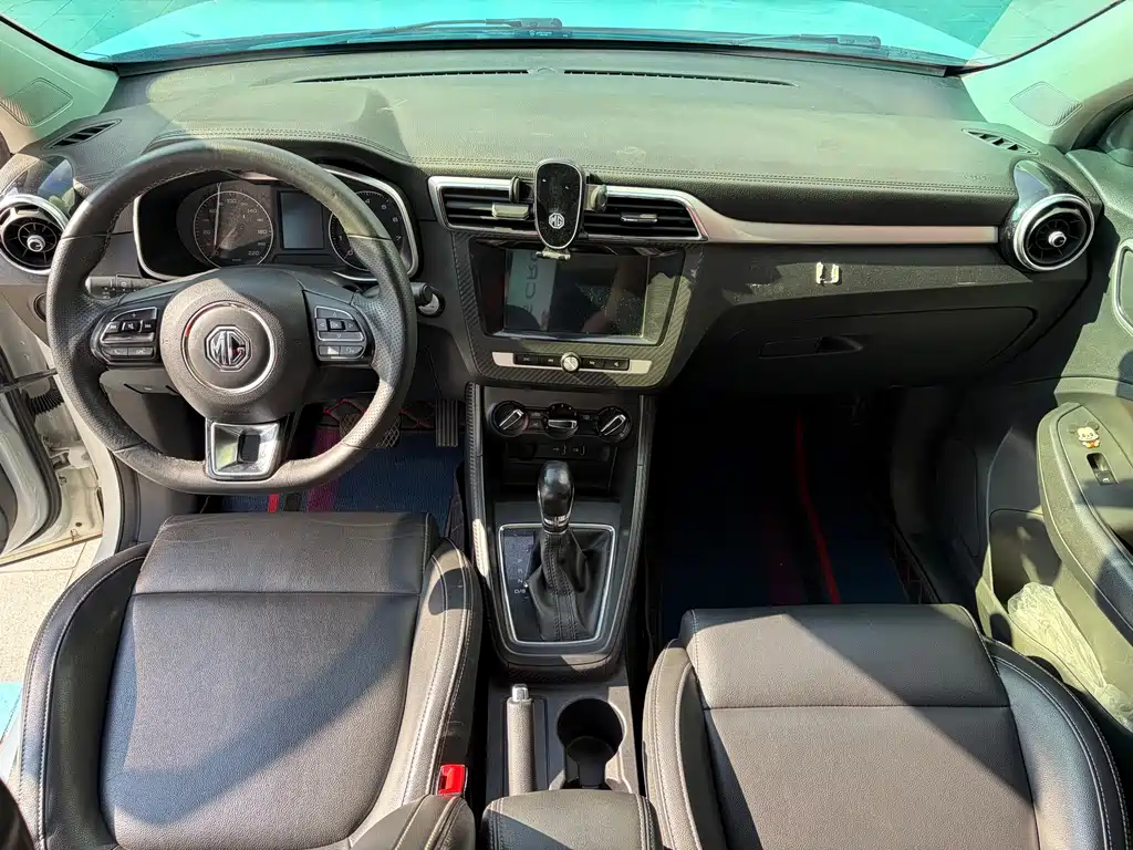 MG ZS — миниатюра 12