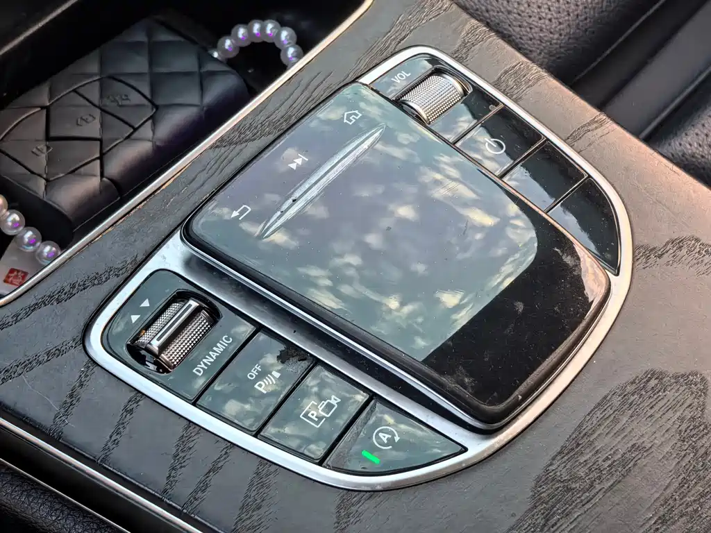 Mercedes-Benz C-Class — миниатюра 15
