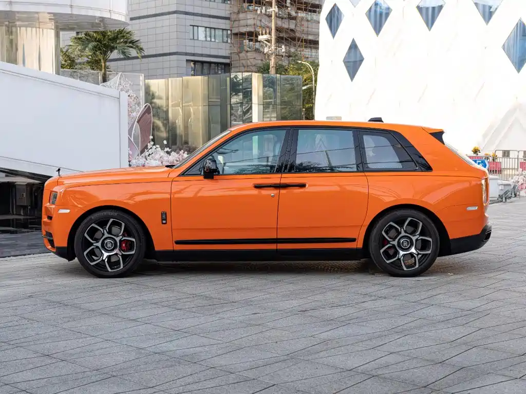 Rolls-Royce Cullinan — миниатюра 7