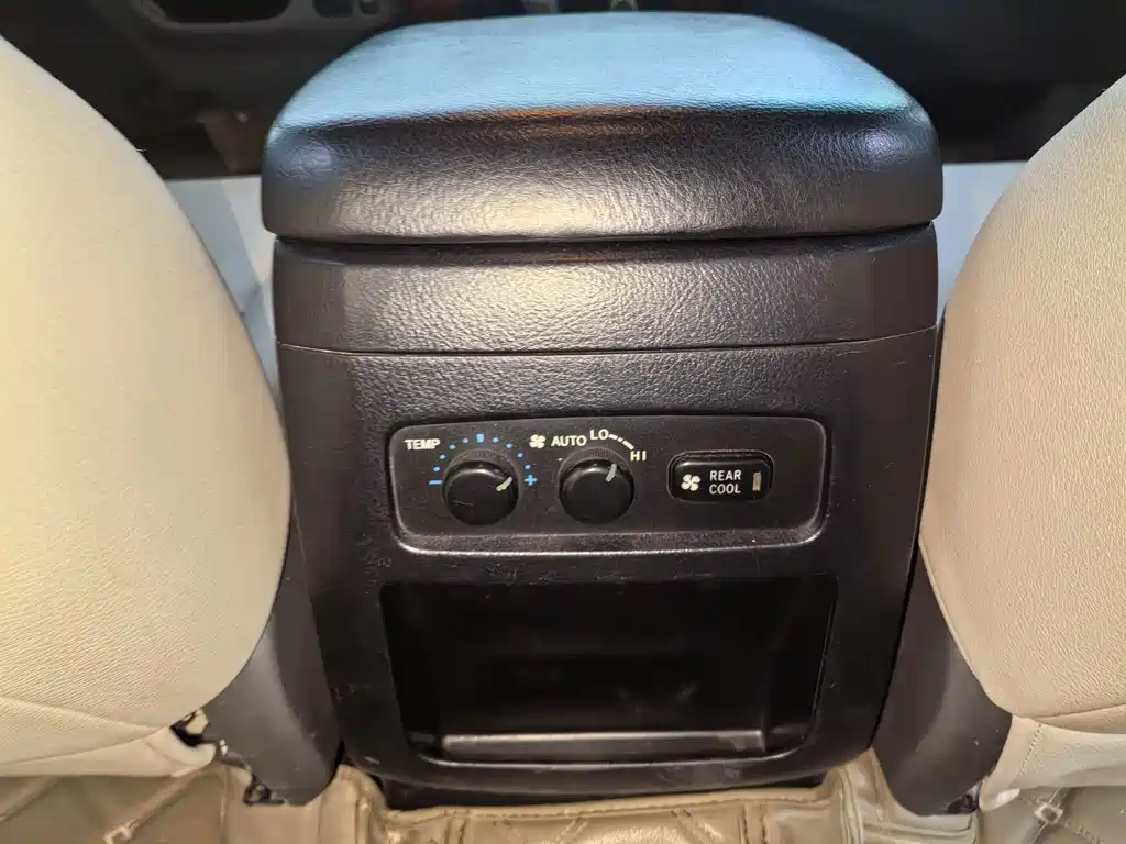 Toyota Prado (Import) — миниатюра 15