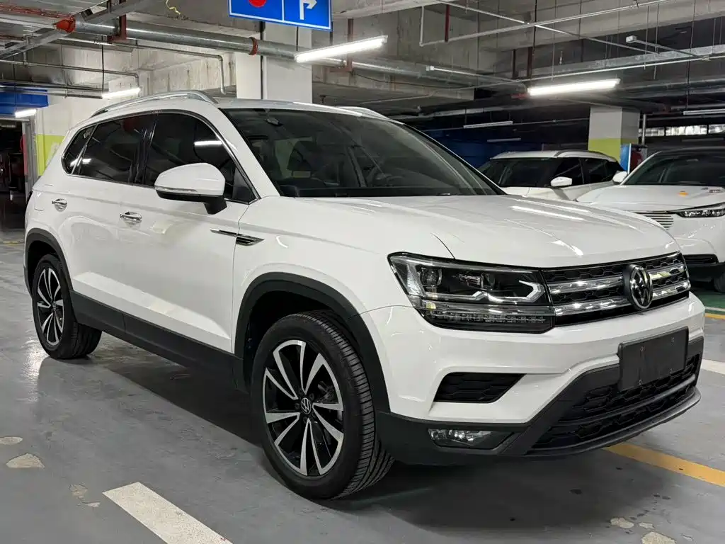 Volkswagen Tharu — миниатюра 2