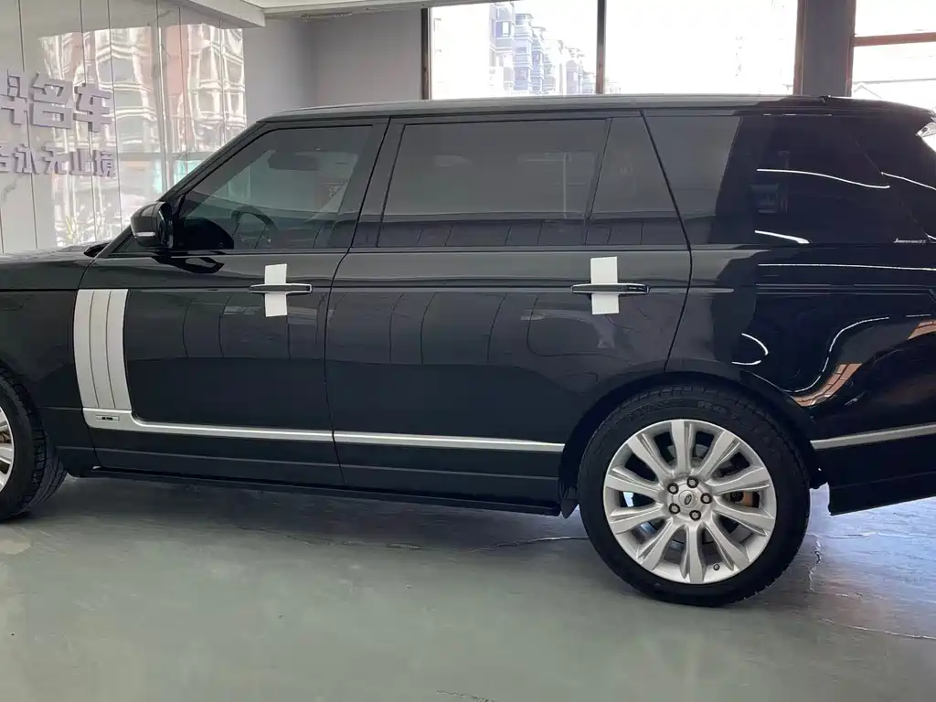 Land Rover Range Rover 2016 3.0 SC V6 Vogue SE Long Wheelbase