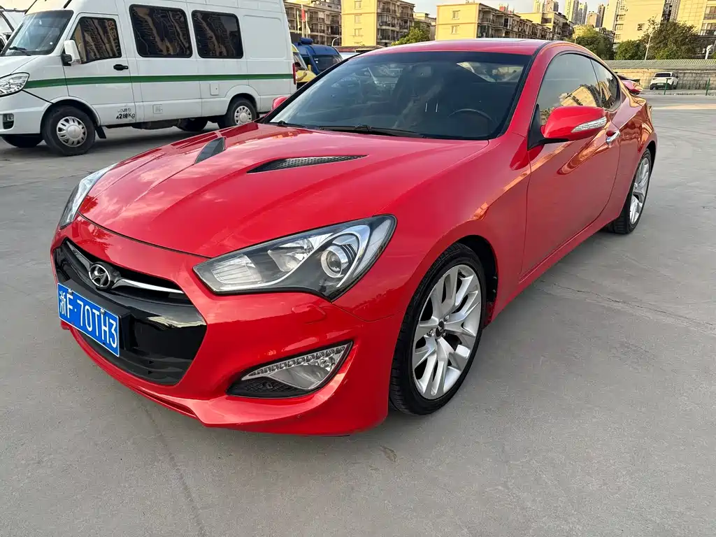 Hyundai Genesis Coupe 2013