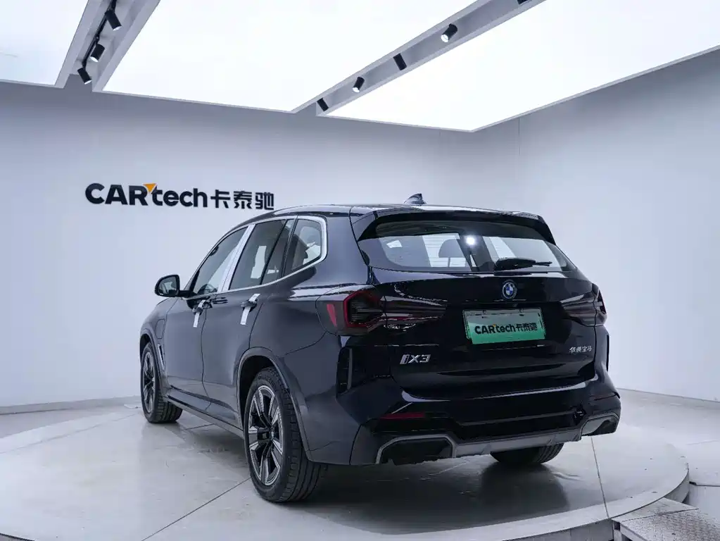 BMW iX3 — миниатюра 18