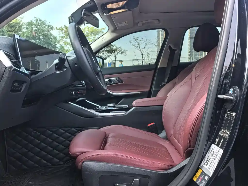 BMW i3 — миниатюра 12