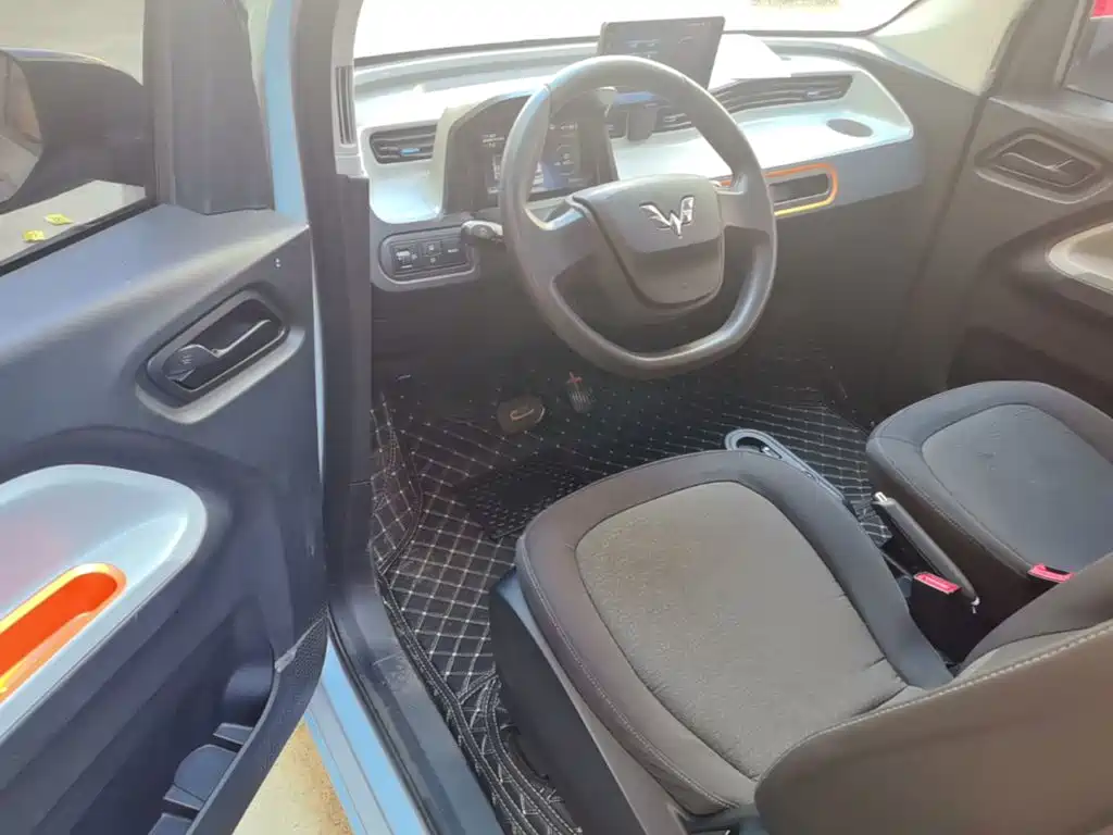 Wuling MINIEV — миниатюра 16